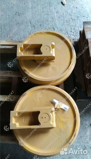 Колесо направляющее JS220 JS200 JS160LC JS205