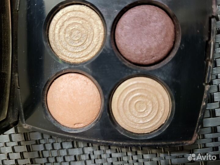 Тени для век