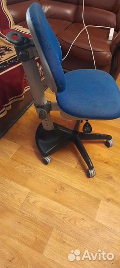Компьютерный стул ортопедический