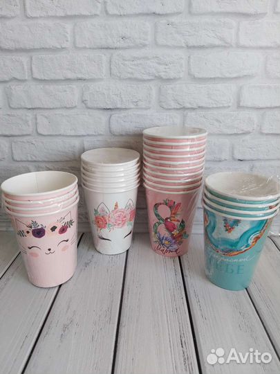 Бумажные стаканы