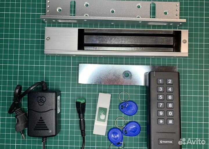 Разъёмы для видеонаблюдения 100шт