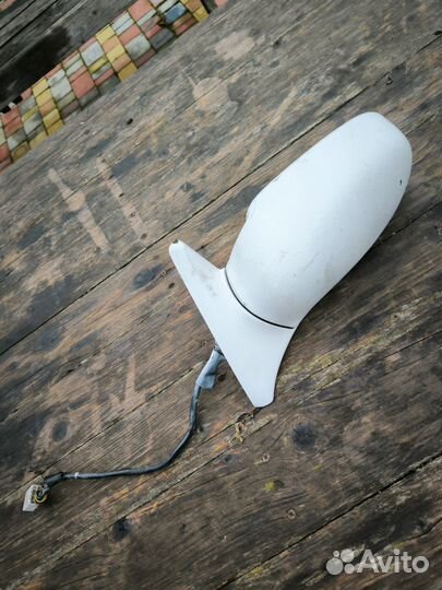 Зеркало левое Toyota Mark 2 1993