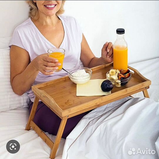 Столик поднос на кровать для завтрака