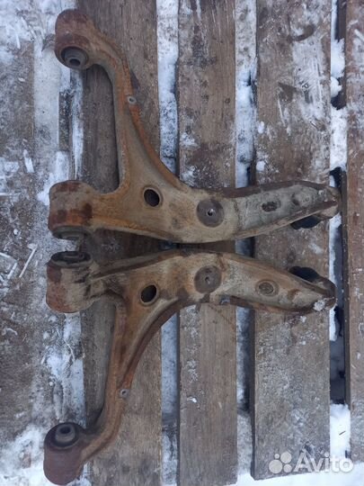 Рычаги задние верхние на suzuki grand vitara