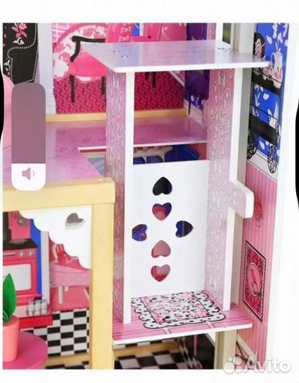 Кукольный домик с мебелью