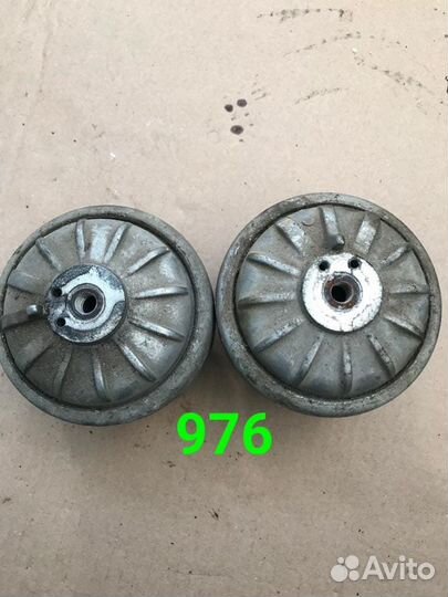 Опора двигателя Мерседес W124 (976)