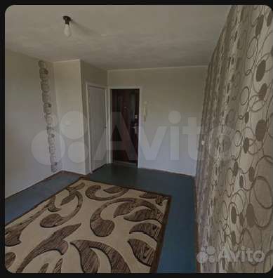 Комната 13 м² в 1-к., 2/4 эт.
