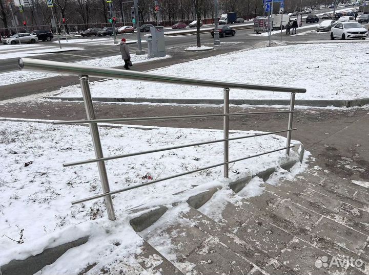 Перила в дом из нержавеющей стали