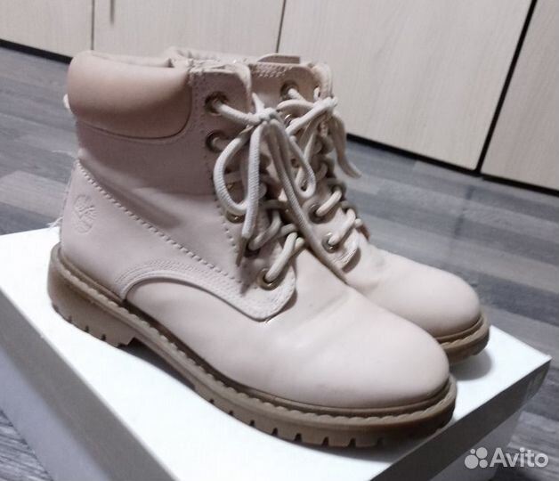 Я помогаю, жителям Курской и Белг. обл. Ботинки36