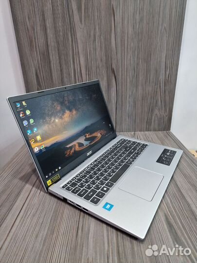 Бюджетный Acer для учебы