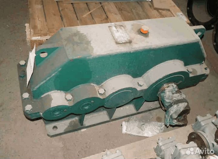 Редуктор червячный 1ч-125 (649 SN95)