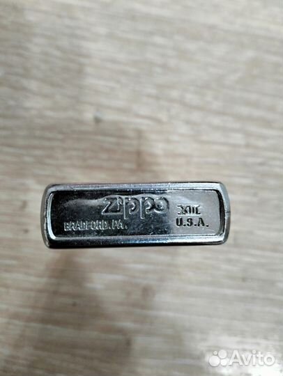 Зажигалка бензиновая zippo