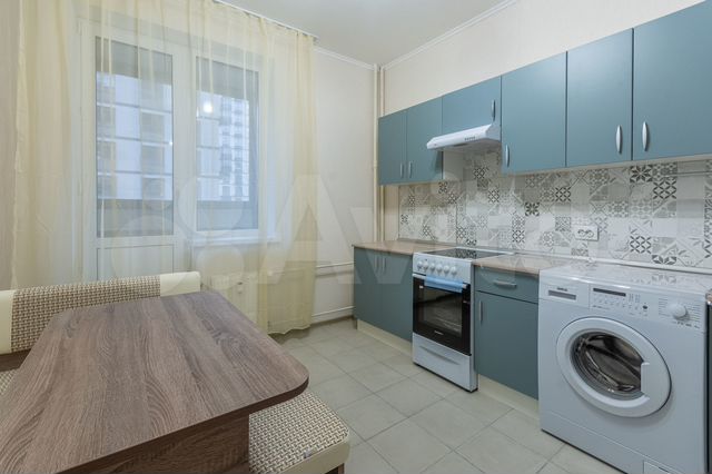 2-к. квартира, 65 м², 7/25 эт.