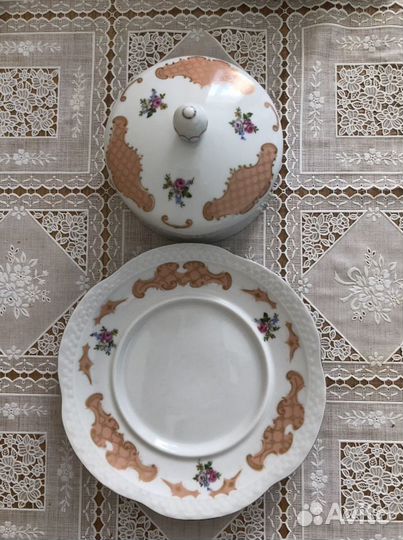 Масленка гдр, чайник Гжель, тарелки