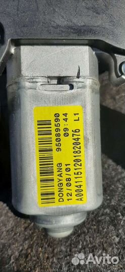 Chevrolet Cruze моторчик стеклоочистителя задний