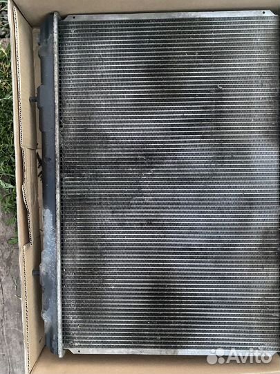 Радиатор Nissan x-trail