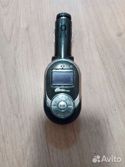 Ritmix FMT-A800, трансмиттер