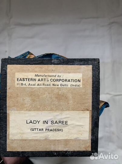 Индийская женщина статуэтка, леди в Сари