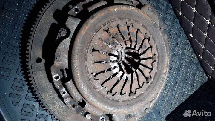 Маховик и сцепление УАЗ буханка