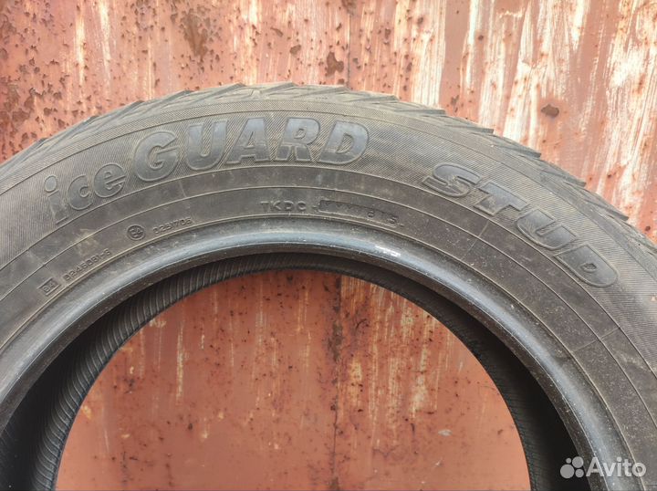 Yokohama Ice Guard IG35 235/60 R18