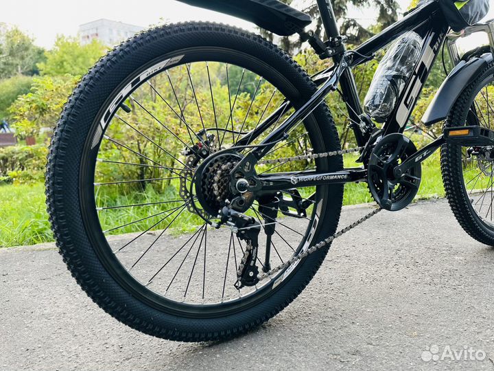 Велосипед GT 24R черный