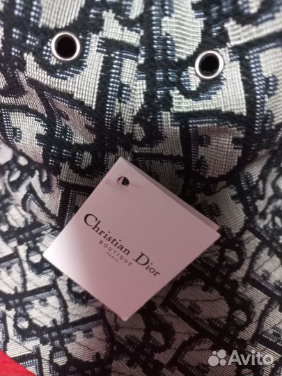 Шляпа женская. Новая