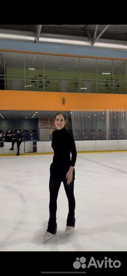 Тренер по фигурному катанию