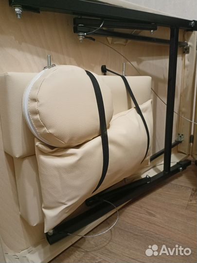 Массажный стол