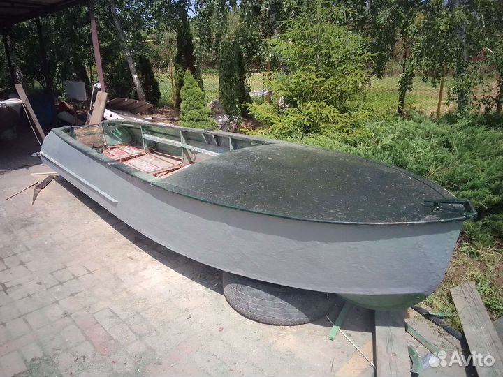 Лодка Казанка