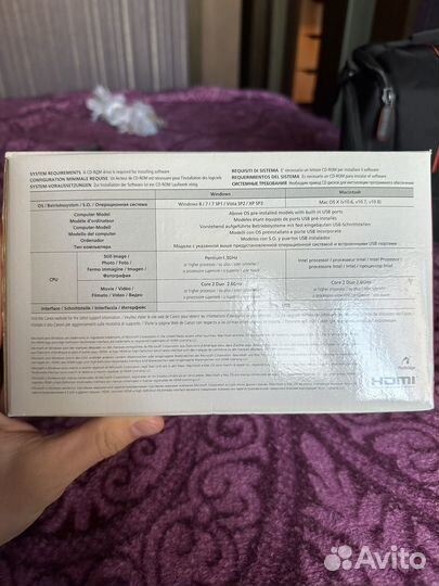 Зеркальный фотоаппарат canon