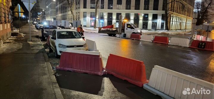 Установка дорожных знаков