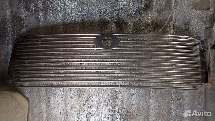 Решетка радиатора toyota land cruiser 150