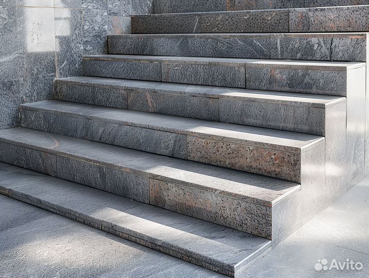 Гранитные ступени/ Лестница из камня