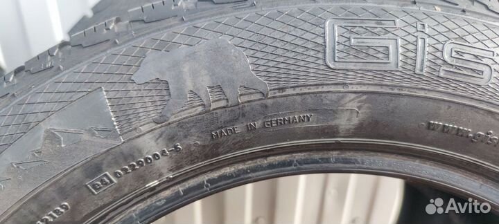 Gislaved Nord Frost 5 235/55 R17