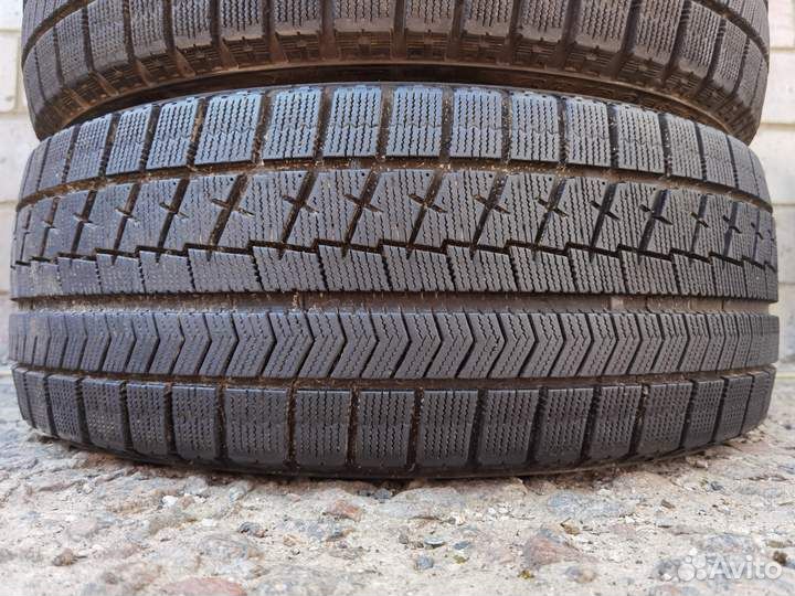 Bridgestone Blizzak VRX 215/55 R17 99H