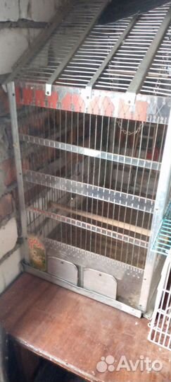 Большая клетка для птиц