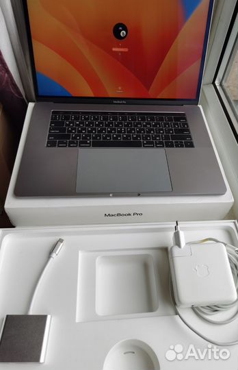 Macbook pro 15 2019 i9/32/1Tb/hdmi-usb