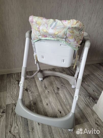 Столик для кормления