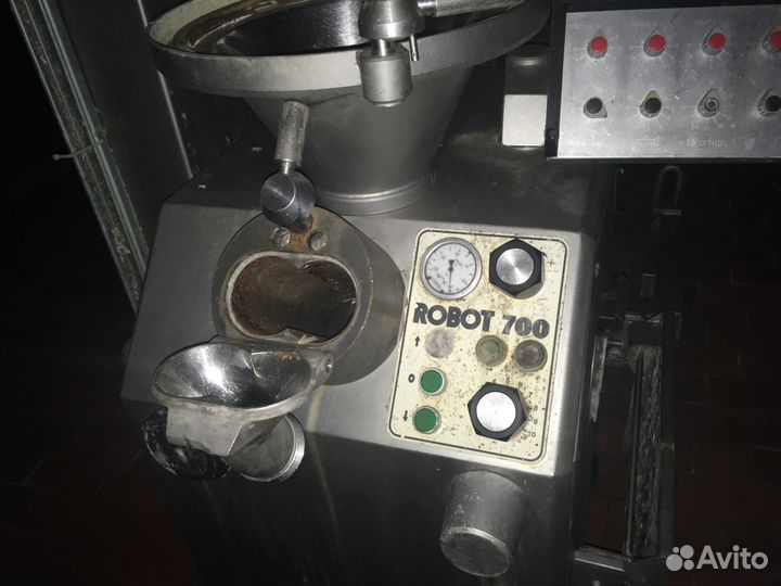 Шприц колбасный вакуумный vemag robot 700