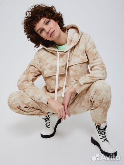 Костюм спортивный