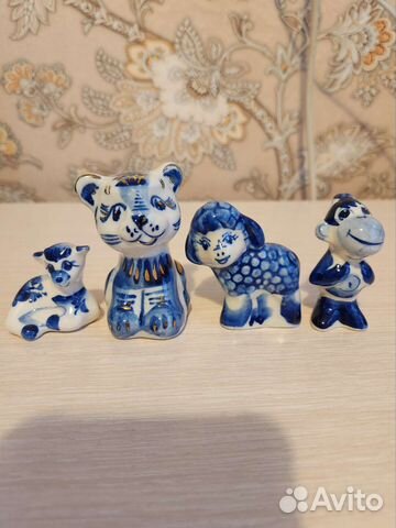 Статуэтки фигурки гжель