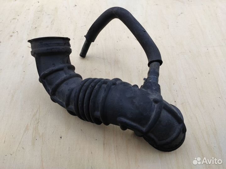 Патрубок воздушный Hyundai Elantra Kia Ceed I30