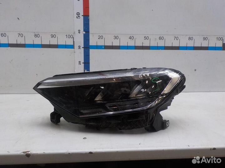 Фара левая Volkswagen Polo