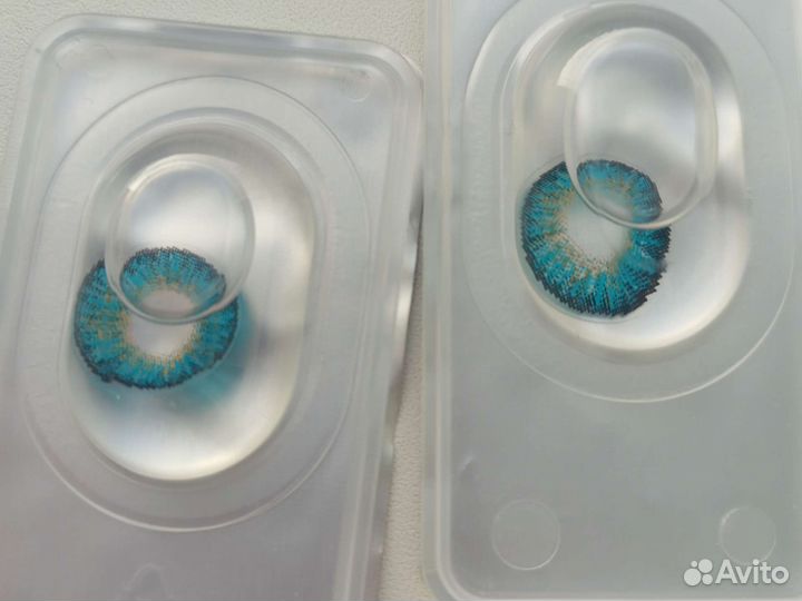 Голубые линзы для глаз