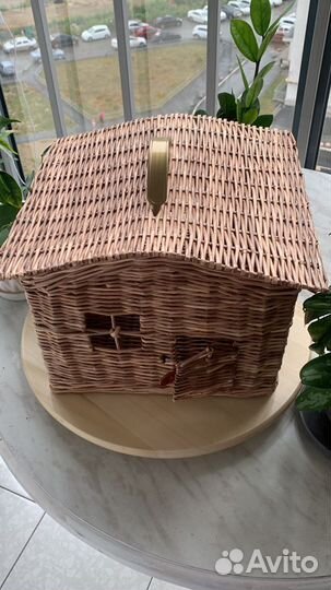 Корзина плетеная