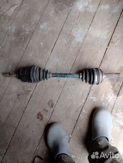 Привод передний левый