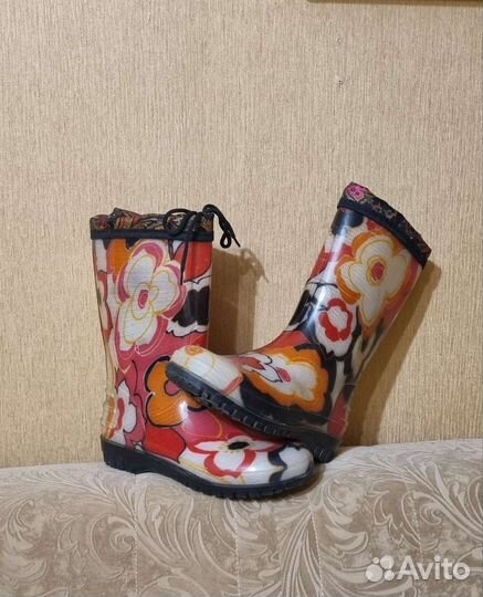 Куртка на девочку