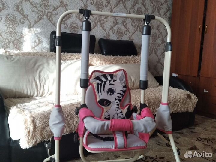 Детские качелии