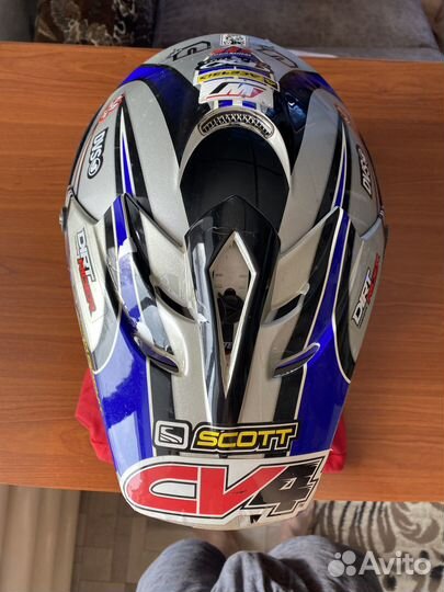 Кроссовый шлем