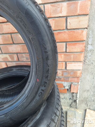 Michelin Primacy HP 215/55 R16